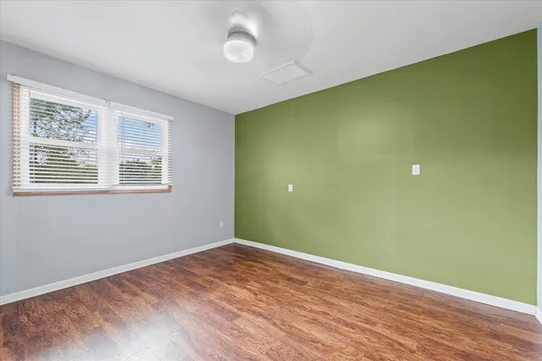 $294,900 | 1001 West Dianne Lane, Mahomet, IL 61853