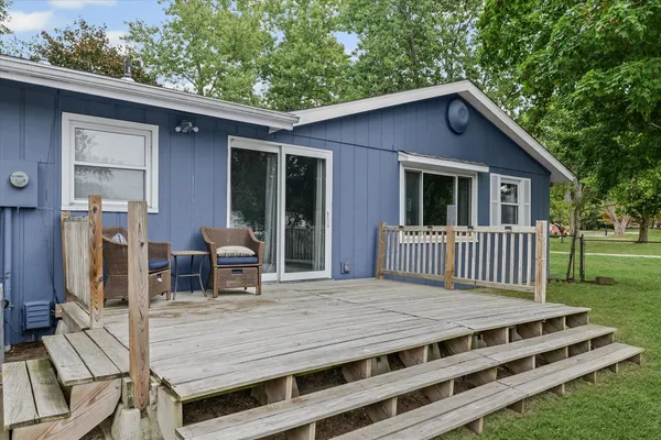 $294,900 | 1001 West Dianne Lane, Mahomet, IL 61853