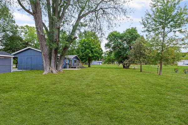 $294,900 | 1001 West Dianne Lane, Mahomet, IL 61853