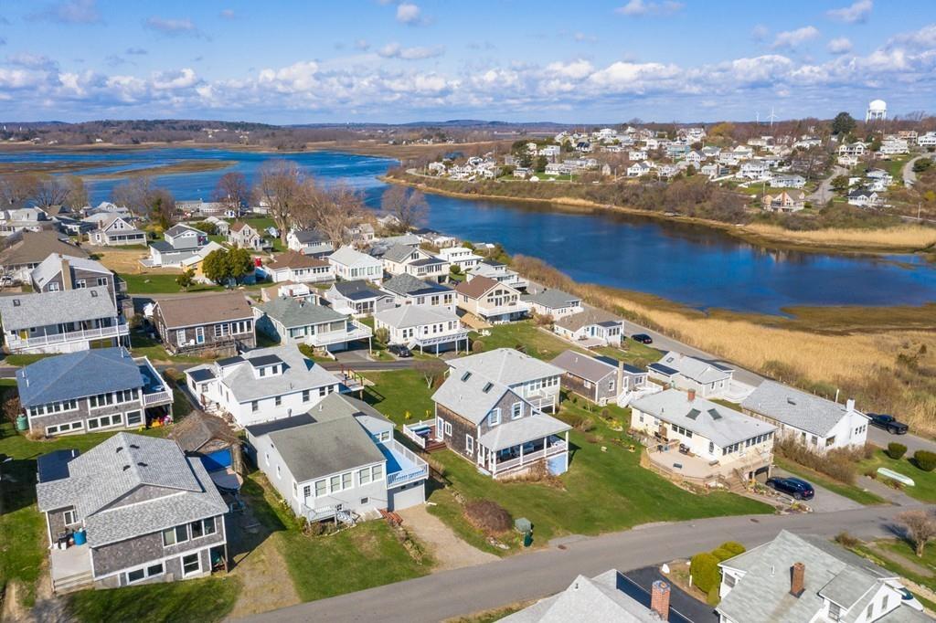 24 Plum Sound Road Ipswich, MA 01938 - Photo 4 of 29 Gallery Image 4
