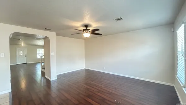 $2,500 | 11155 Acuff Station, San Antonio, TX 78254