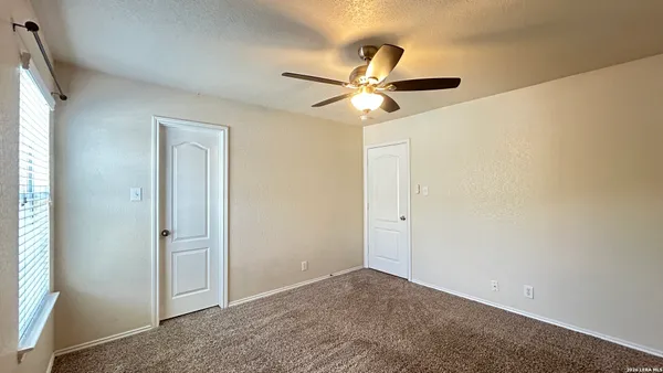 $2,500 | 11155 Acuff Station, San Antonio, TX 78254