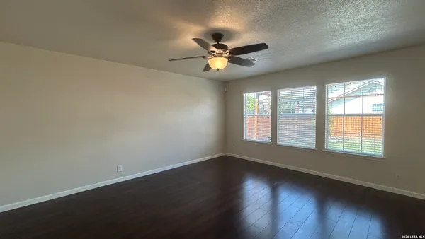 $2,500 | 11155 Acuff Station, San Antonio, TX 78254