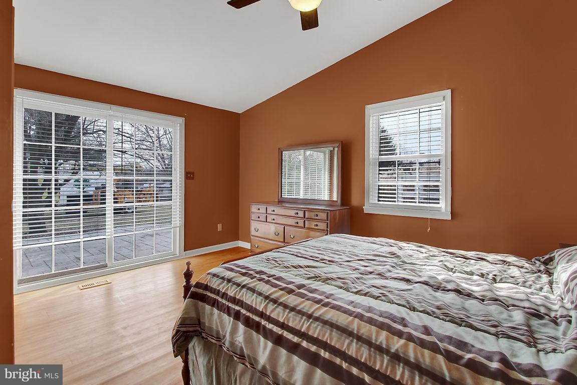 509 River Road Delta, PA 17314 - Photo 14 of 26 Master Bedroom