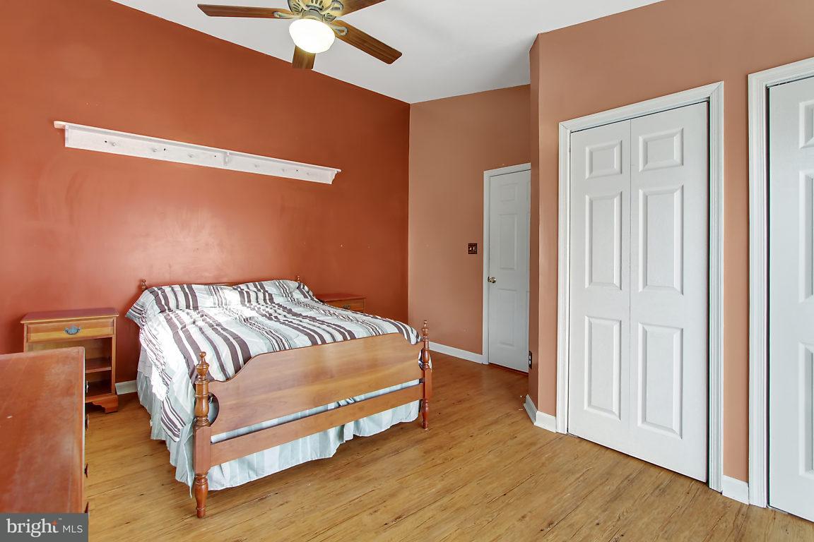 509 River Road Delta, PA 17314 - Photo 15 of 26 Master Bedroom