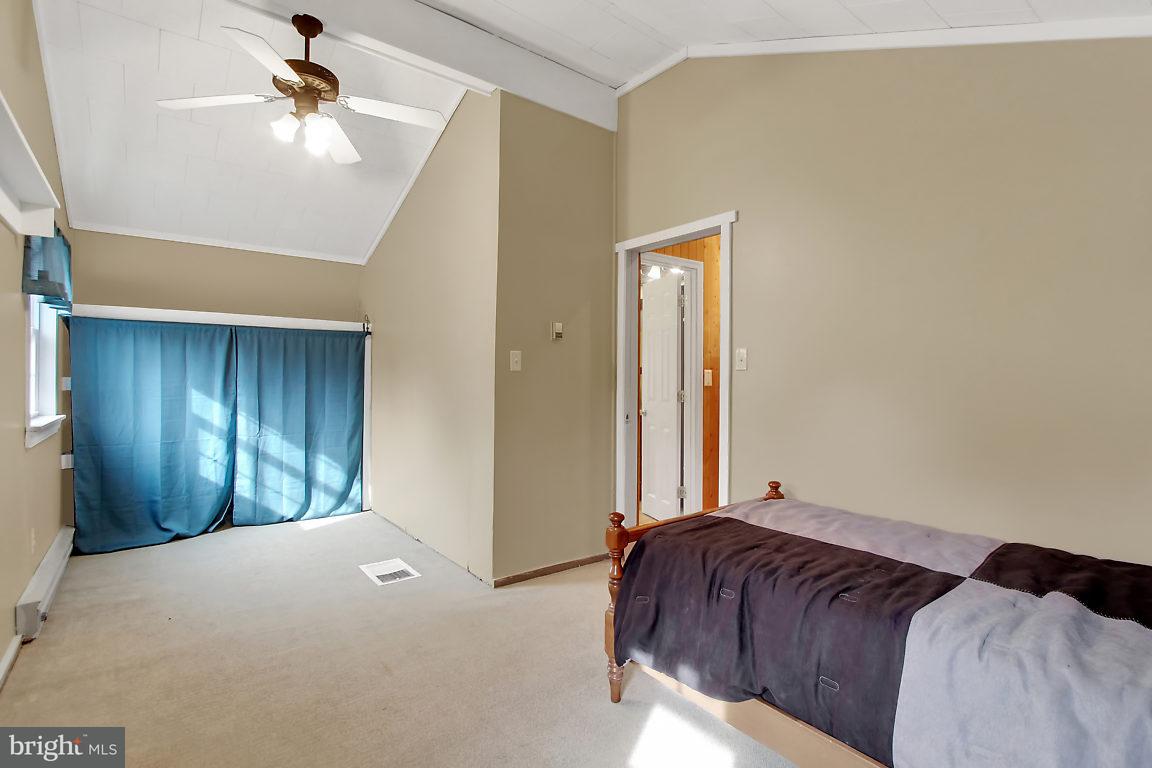 509 River Road Delta, PA 17314 - Photo 17 of 26 Bedroom