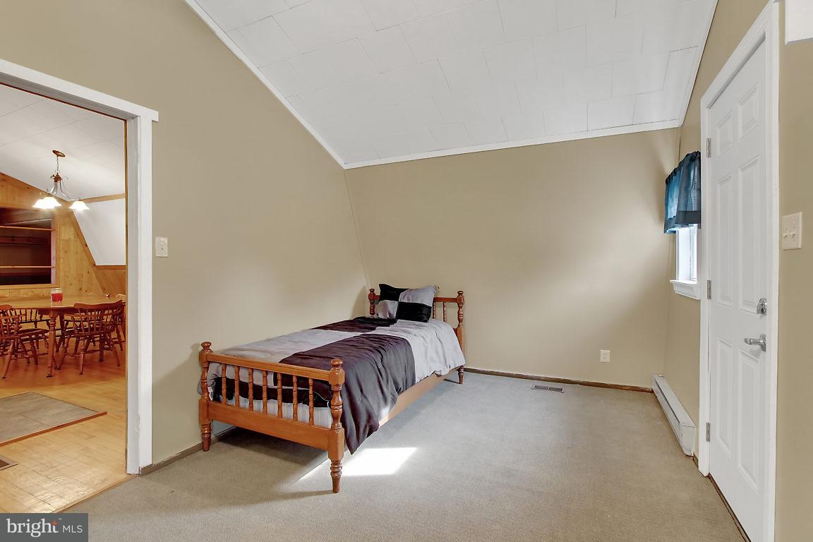 509 River Road Delta, PA 17314 - Photo 18 of 26 Bedroom