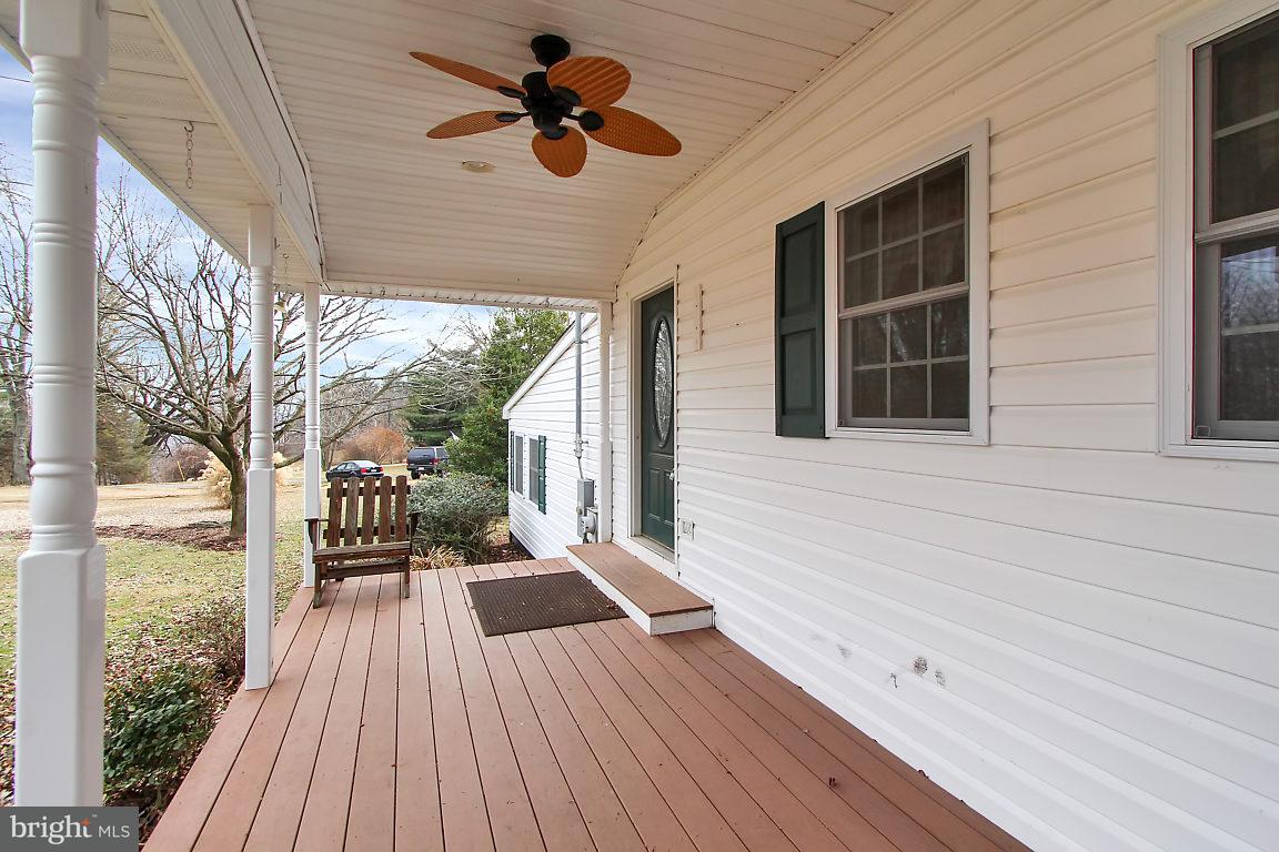 509 River Road Delta, PA 17314 - Photo 20 of 26 Front Porch