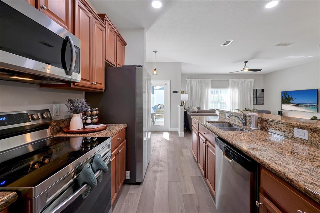 8966 California Palm Road Kissimmee, FL 34747 - Photo 14 of 85