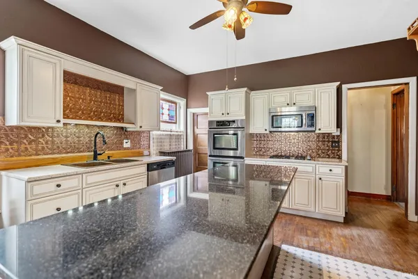 $314,900 | 206 South Main Street, Ligonier, IN 46767