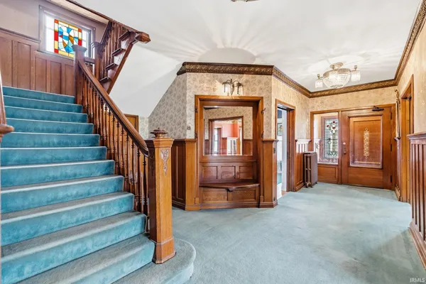 $314,900 | 206 South Main Street, Ligonier, IN 46767
