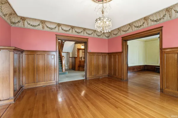 $314,900 | 206 South Main Street, Ligonier, IN 46767