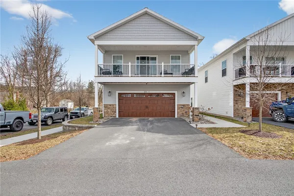 $309,000 | 105 Marjorie Lane, Middleburgh, NY 12122