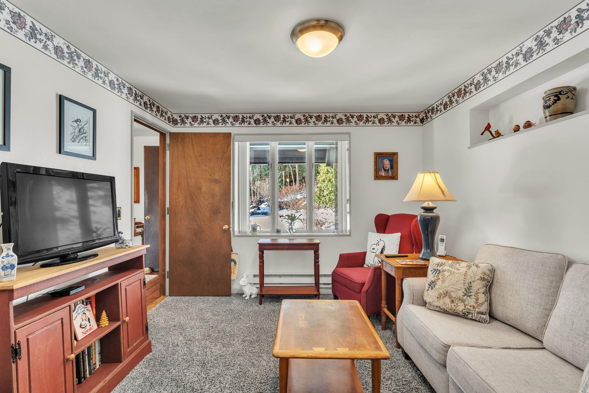 352 Bragg Hill Road Fayston, VT 05673 - Photo 24 of 59