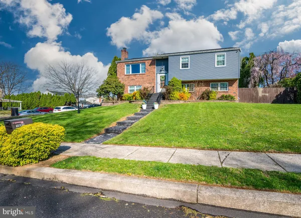 $410,000 | 1005 Landover Drive, Reading, PA 19605