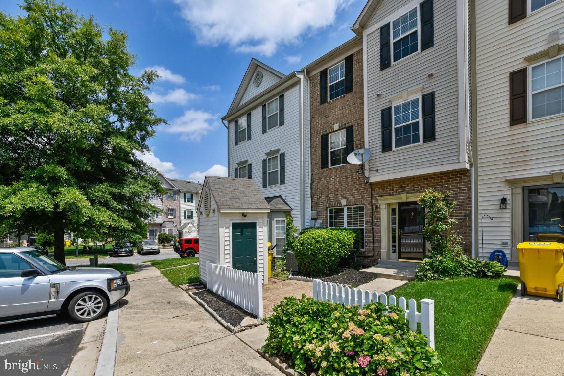2003 Bell Point Court Odenton, MD 21113 - Photo 3 of 31 Front