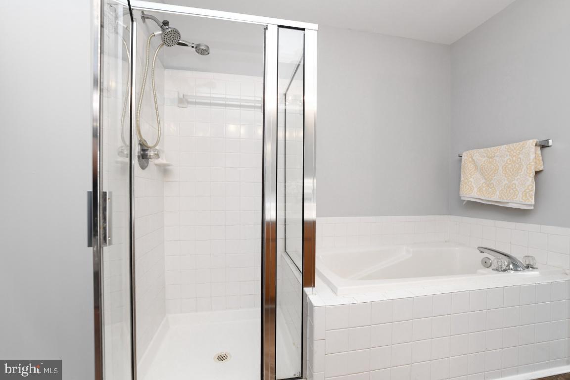 2003 Bell Point Court Odenton, MD 21113 - Photo 28 of 31 Master Bathroom
