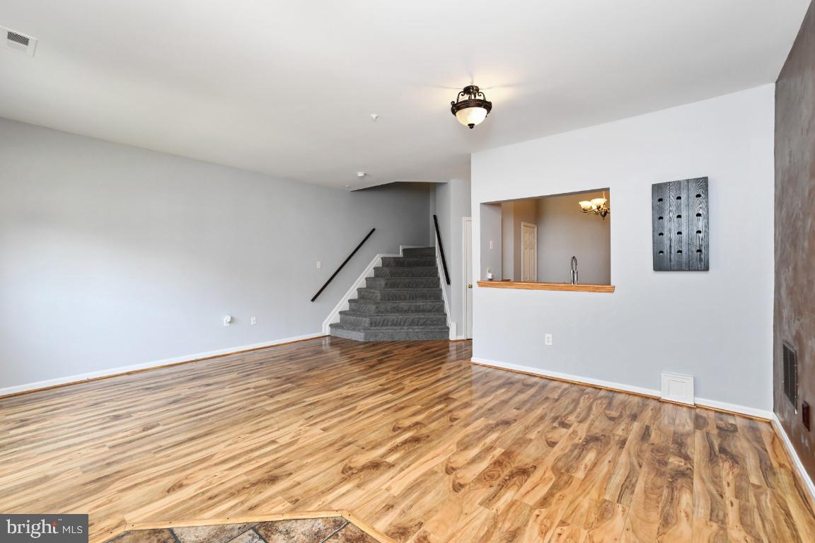 2003 Bell Point Court Odenton, MD 21113 - Photo 6 of 31 Main Level