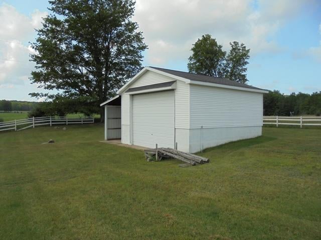 1787 Rogers Road Fairview, MI 48621 - Photo 2 of 25 Gallery Image 2