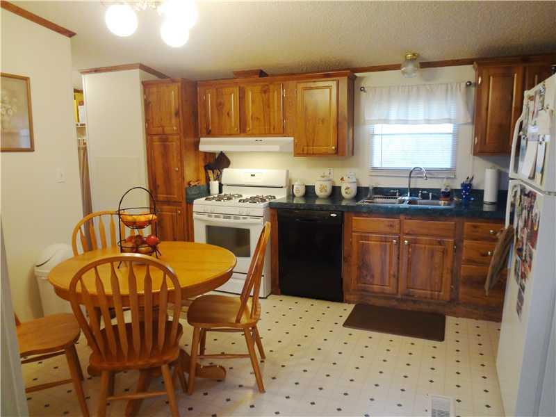 788 Fox Road New Castle, PA 16101 - Photo 7 of 13 Kitchen.