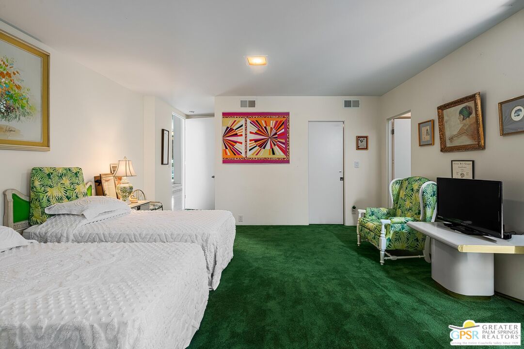 690 West Stevens Road Palm Springs, CA 92262 - Photo 25 of 35