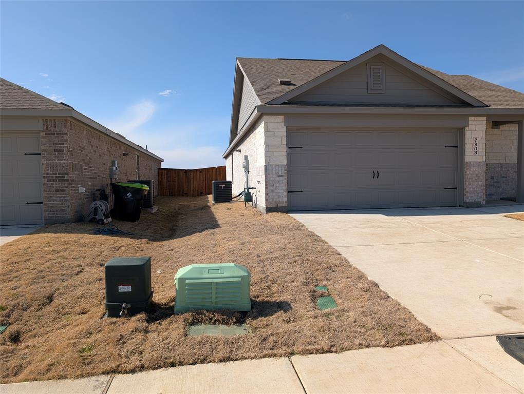 7803 Bent Gale Road Pilot Point, TX 76258 - Photo 2 of 3