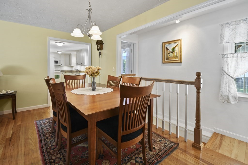 12 Edith Lane Rutland, MA 01543 - Photo 8 of 30