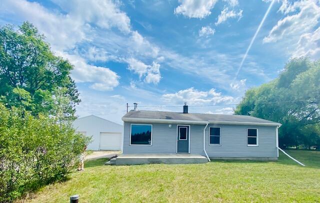 9837 Homestead Road Benzonia, MI 49616 - Photo 2 of 33 IMG_6516