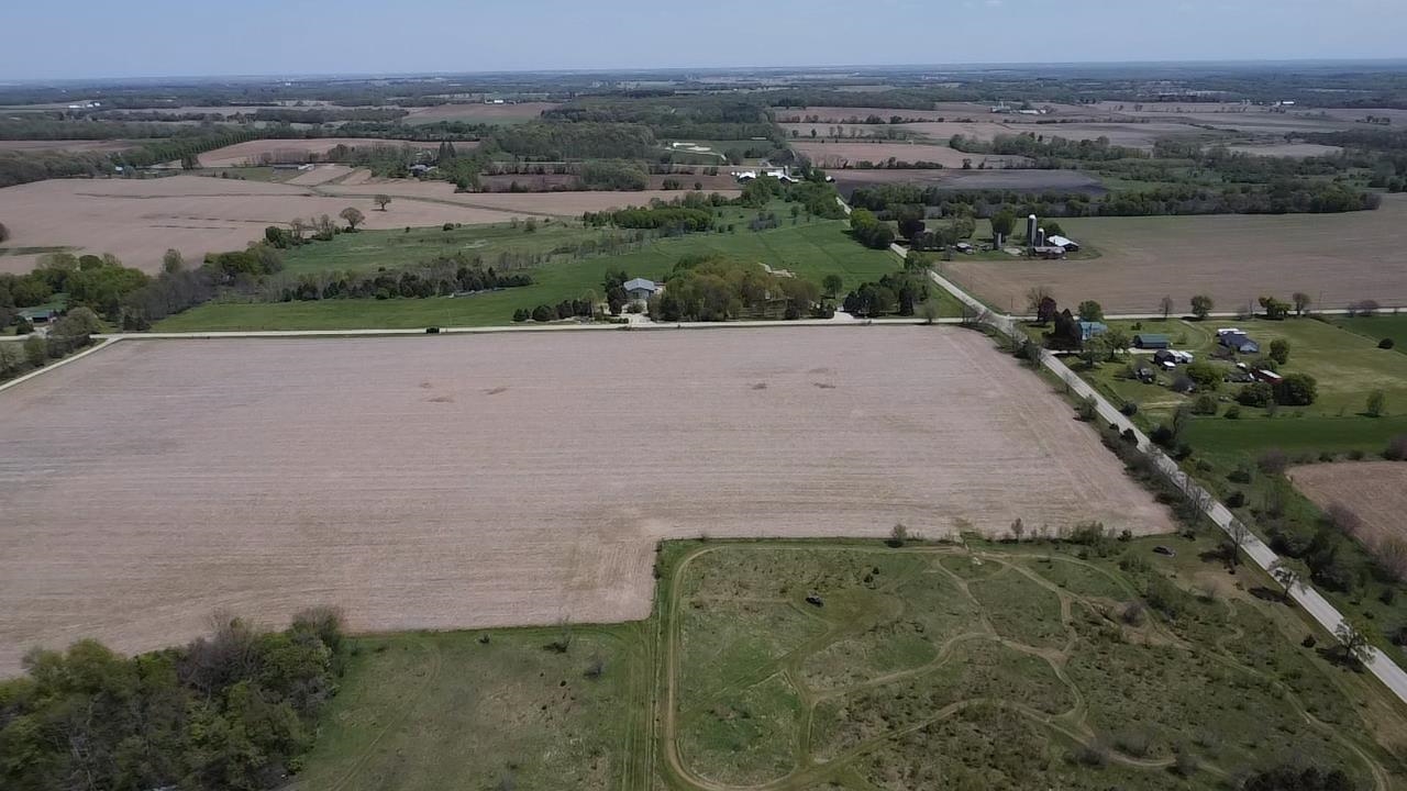 L2 South Olson Beloit, WI 53511 - Photo 6 of 8