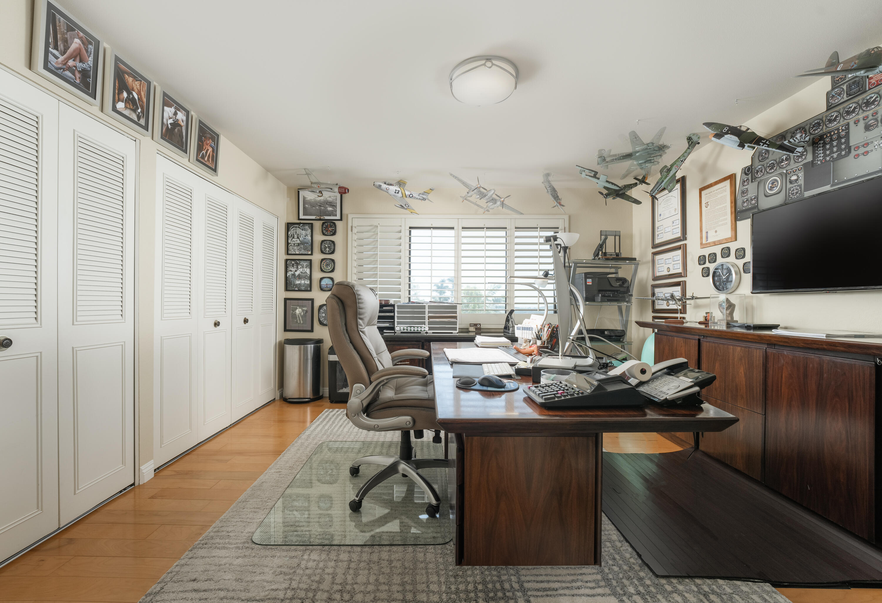 823 Via Granada Santa Barbara, CA 93103 - Photo 13 of 22 a room with furniture a flat screen tv and a window