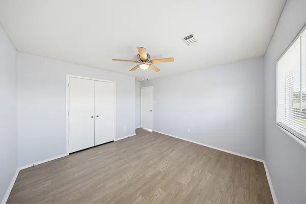 $2,100 | 627 Regal Hollow Lane, Houston, TX 77073