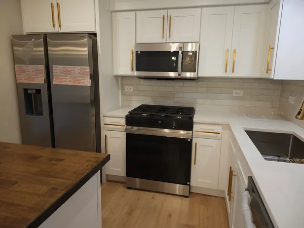 $319,000 | 27 Sorrento Drive, Palos Heights, IL 60463