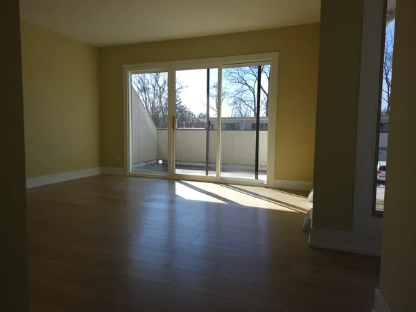 $319,000 | 27 Sorrento Drive, Palos Heights, IL 60463