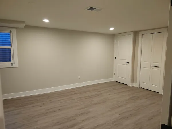 $319,000 | 27 Sorrento Drive, Palos Heights, IL 60463