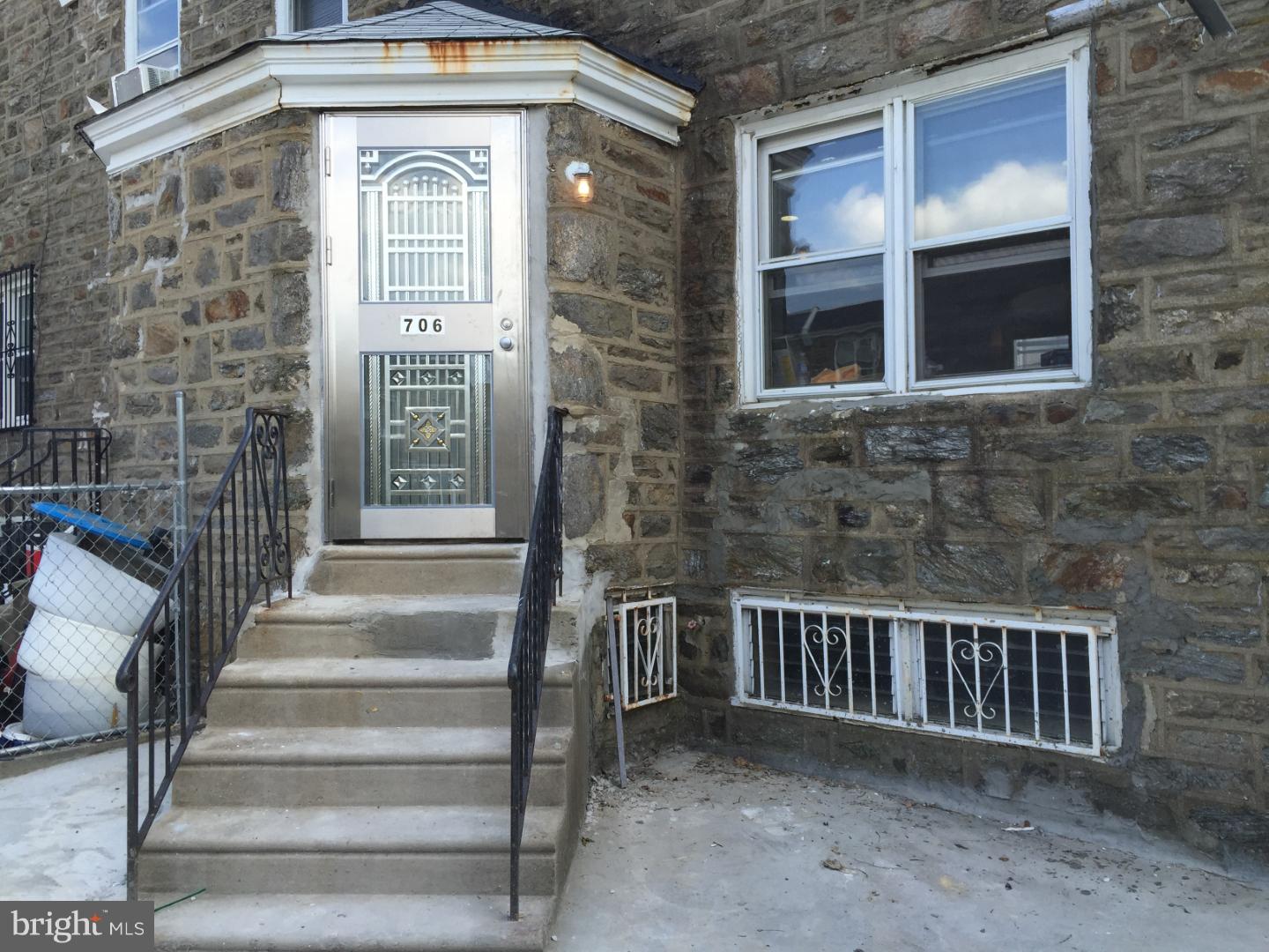 706 Marley Road Philadelphia, PA 19124 - Photo 2 of 15 Gallery Image 2