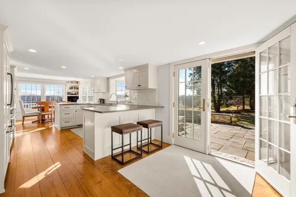 $4,495,000 | 151 Oakland Street, Wellesley, MA 02481