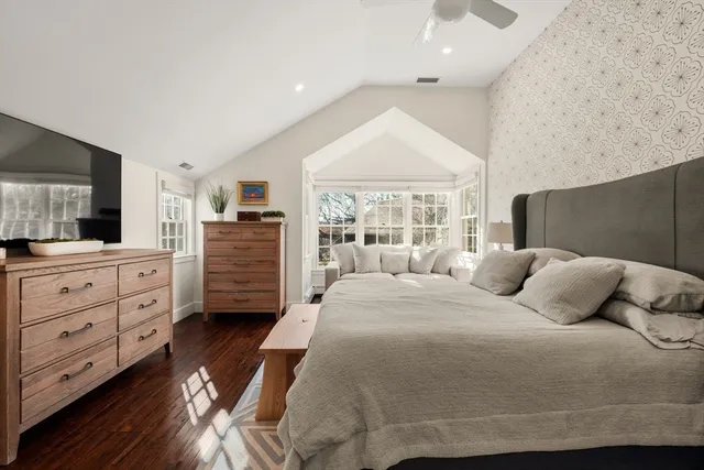 $4,950,000 | 151 Oakland Street, Wellesley, MA 02481