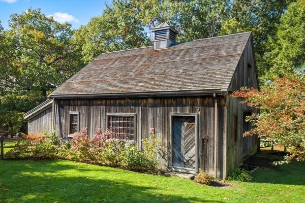 $4,495,000 | 151 Oakland Street, Wellesley, MA 02481