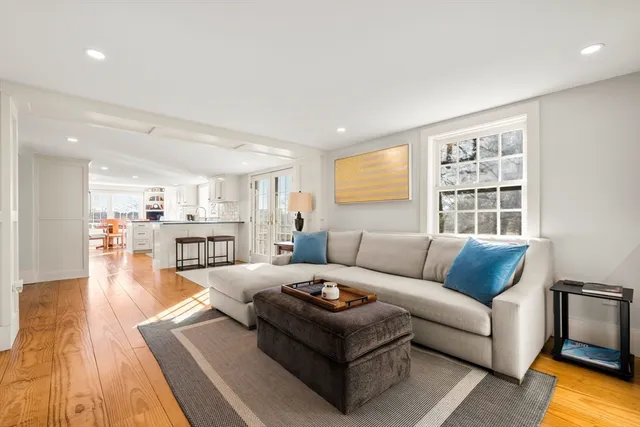 $4,950,000 | 151 Oakland Street, Wellesley, MA 02481