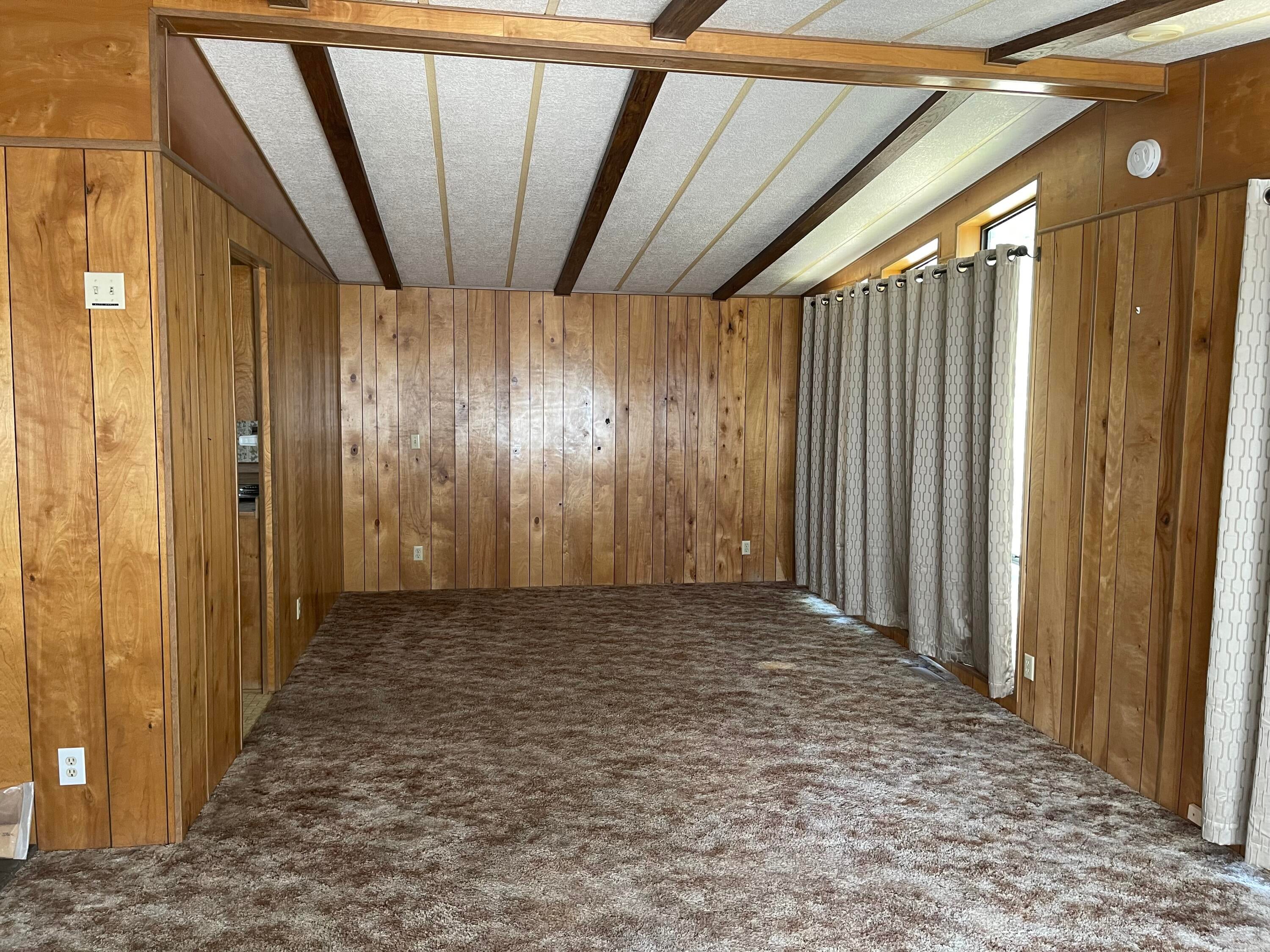 16160 Dawn Road La Pine, OR 97739 - Photo 7 of 25 IMG_5101