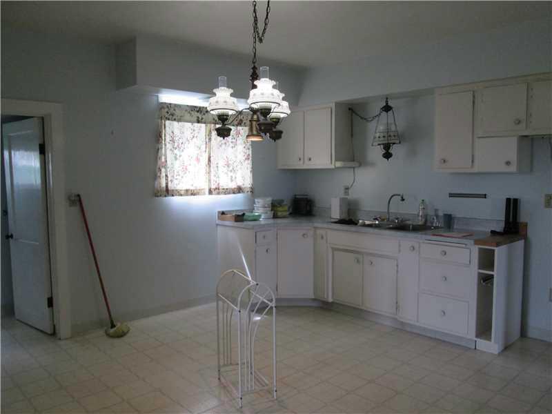 151 Rodgers Lane Butler, PA 16002 - Photo 3 of 24 Kitchen.