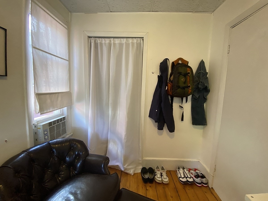 496 Sumner Street, Unit 3 Boston, MA 02128 - Photo 12 of 20