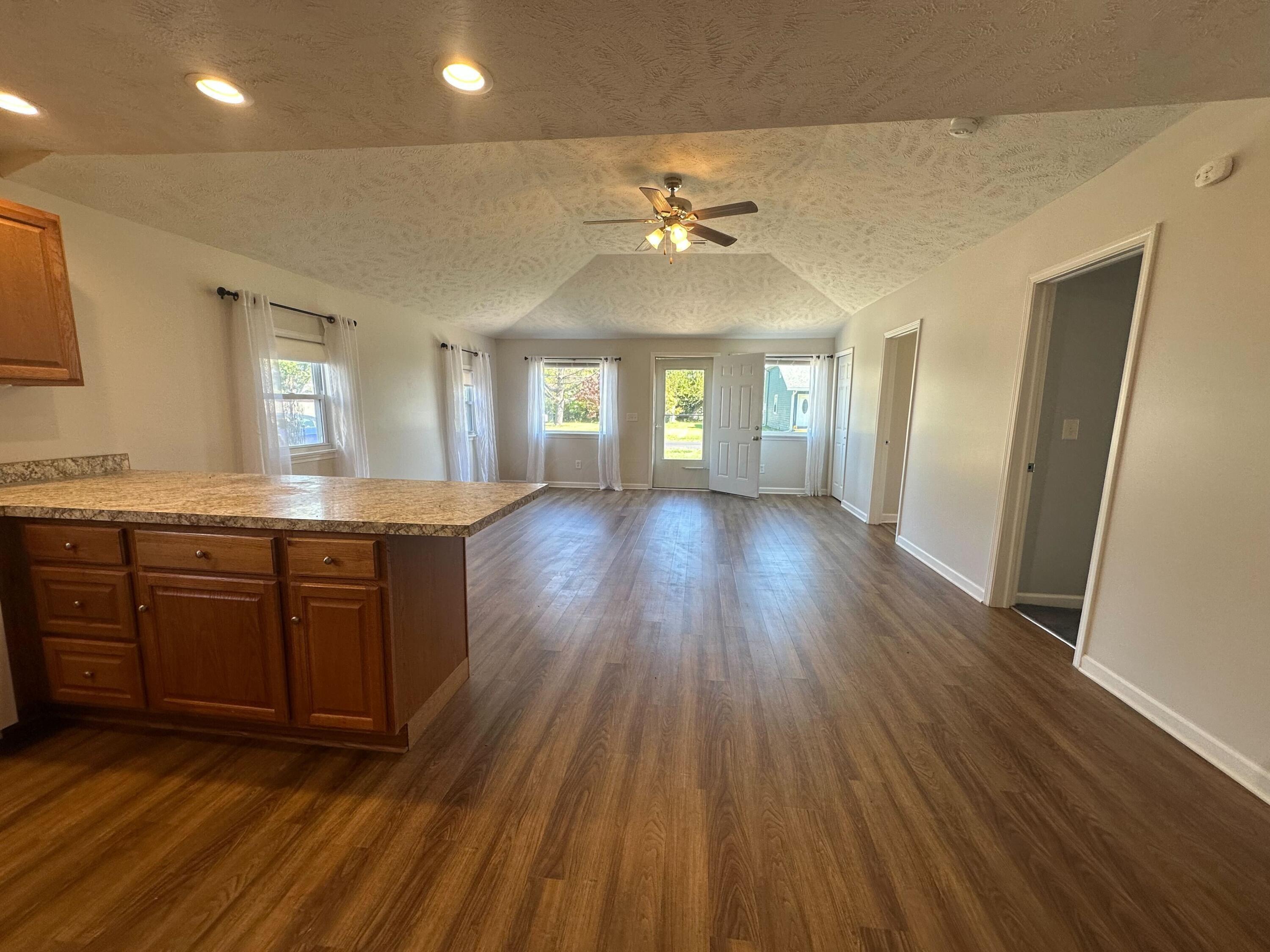 230 Fairfax Road Vermilion, OH 44089 - Photo 10 of 20 IMG_8959