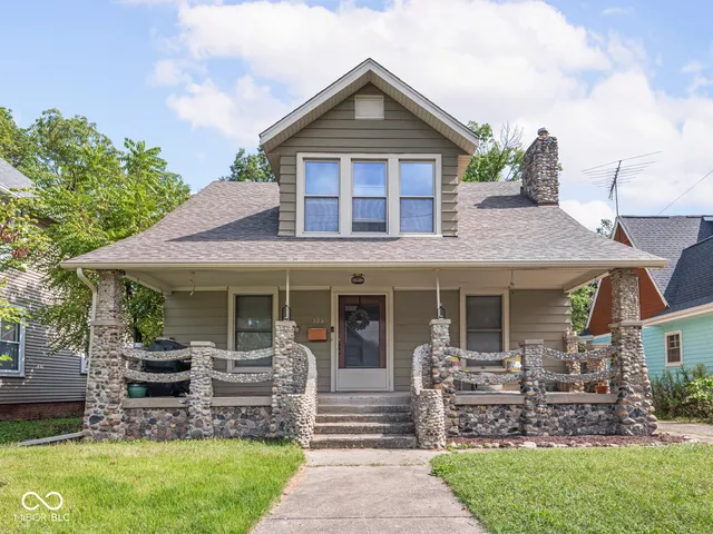 $299,900 | 333 North Whittier Place, Indianapolis, IN 46219