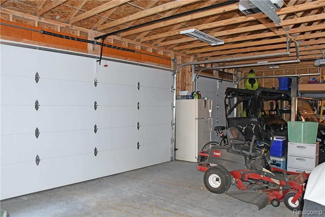 3680 Lakeshore Road Deckerville, MI 48427 - Photo 30 of 46 GARAGEINSIDE.jpg