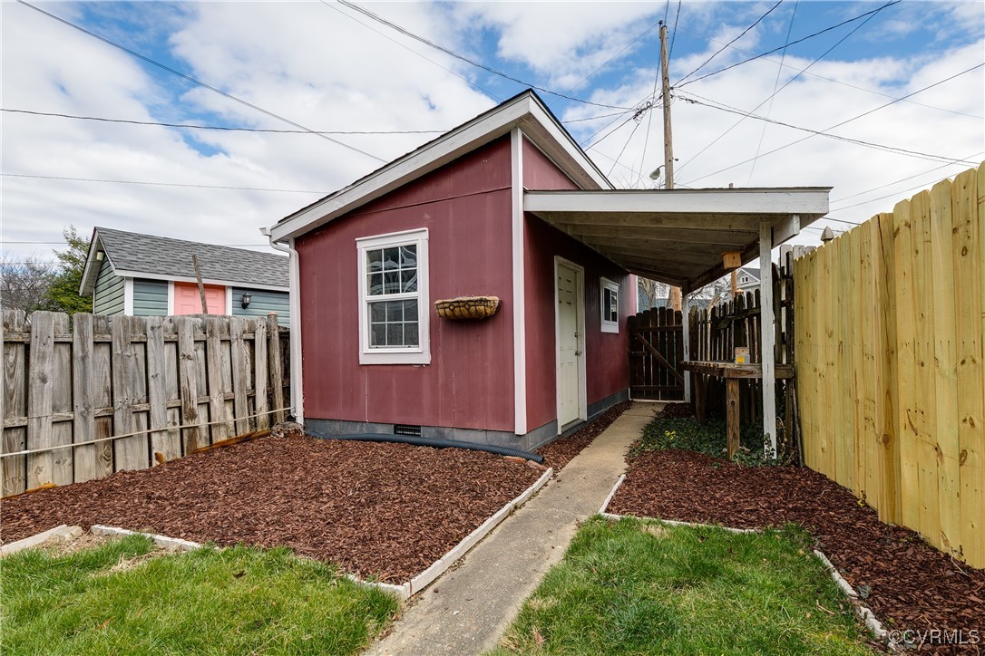 316 Overbrook Road Richmond, VA 23222 - Photo 29 of 33 Garage/Shed