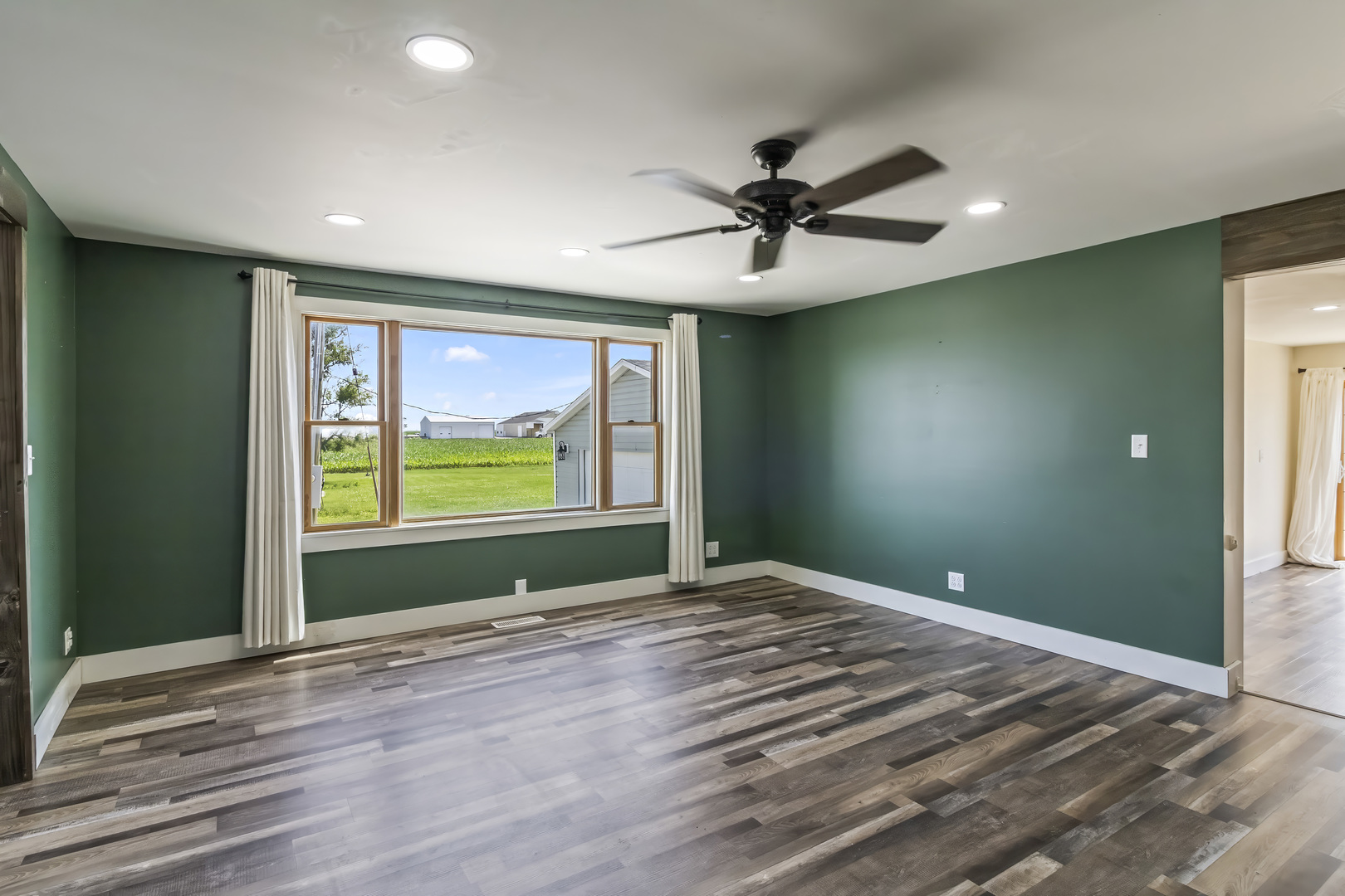 17469 North 300 E Road Flanagan, IL 61740 - Photo 10 of 34