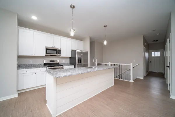 $307,435 | 632 Anjali Court, Unit L, Sycamore, IL 60178