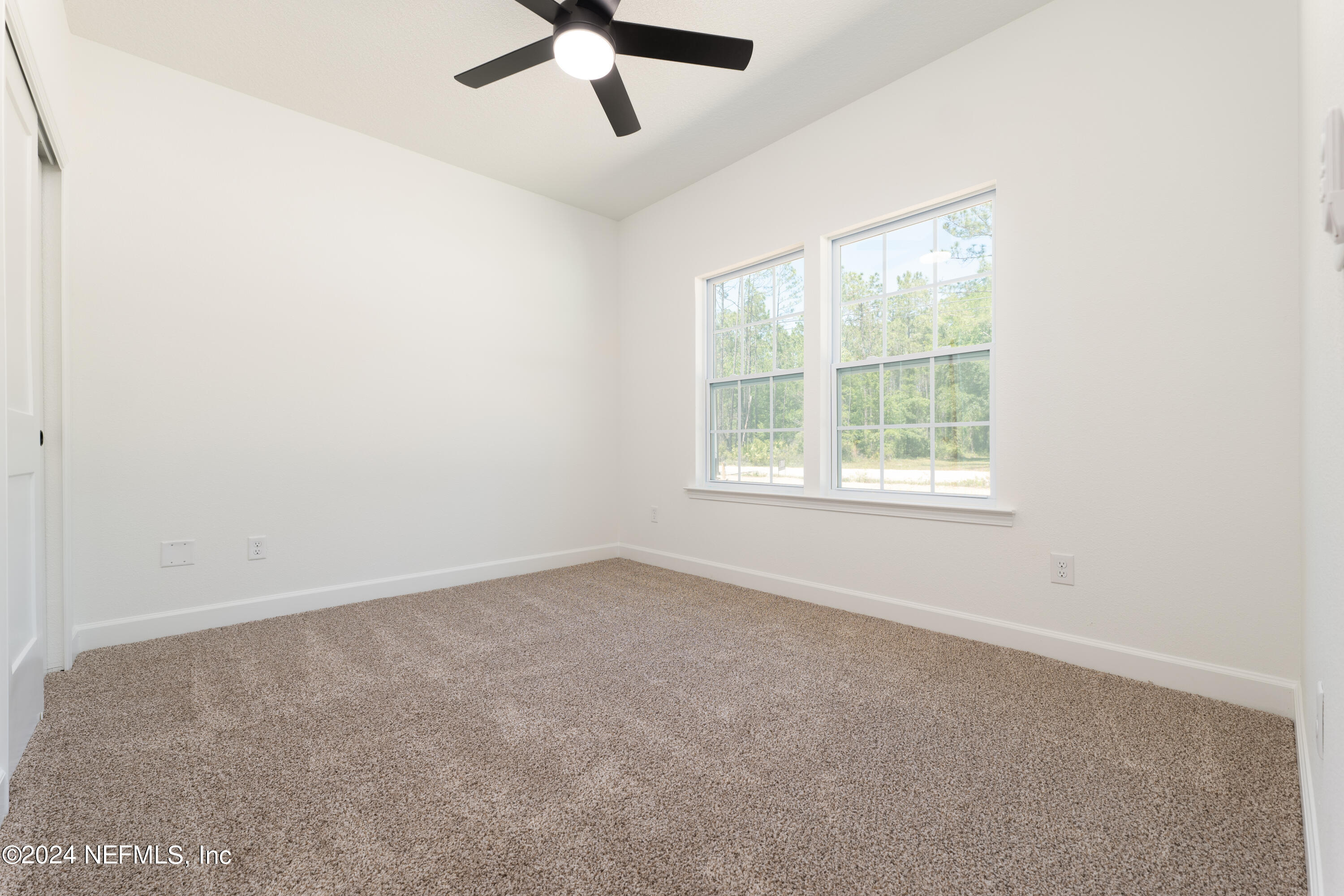 483 Kay Road Middleburg, FL 32068 - Photo 13 of 32 483KayRdMiddleburgFL-10