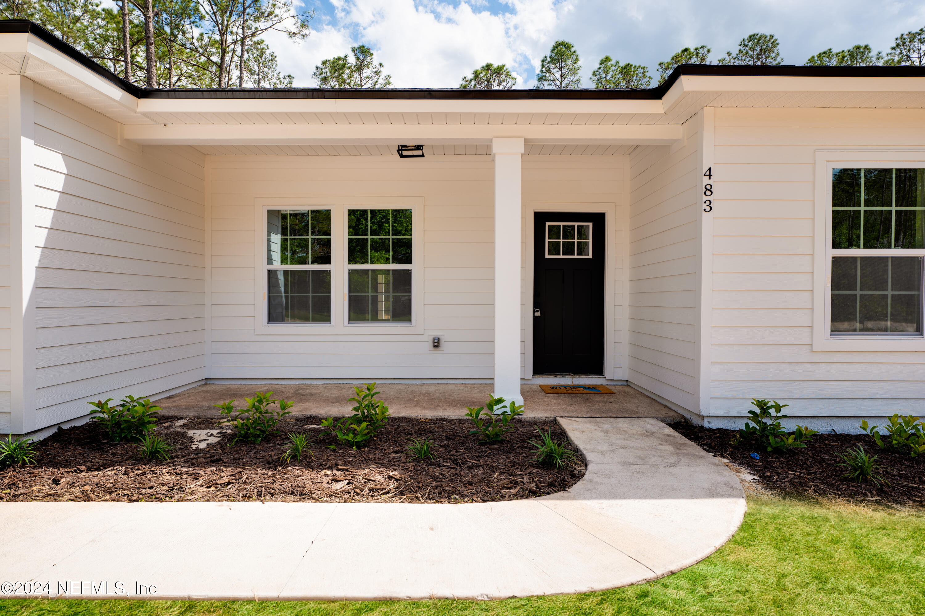 483 Kay Road Middleburg, FL 32068 - Photo 3 of 32 483KayRdMiddleburgFL-7